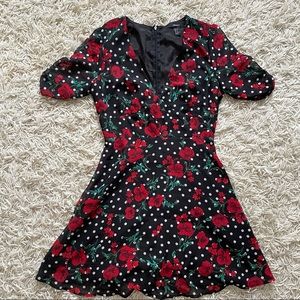 Forever21 Short sleeve dress with polka dot print